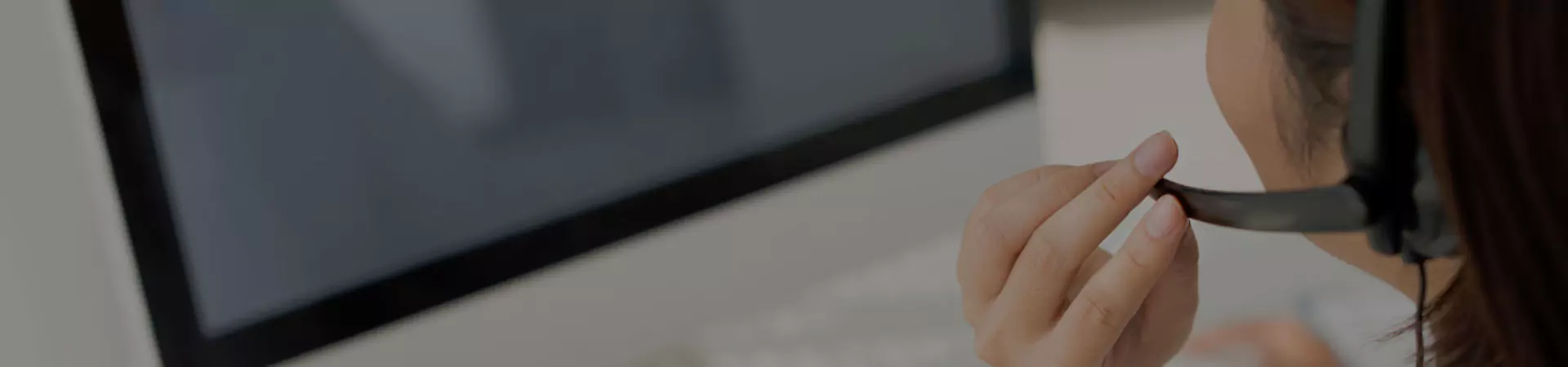 Bizimlə əlaqə saxlayın